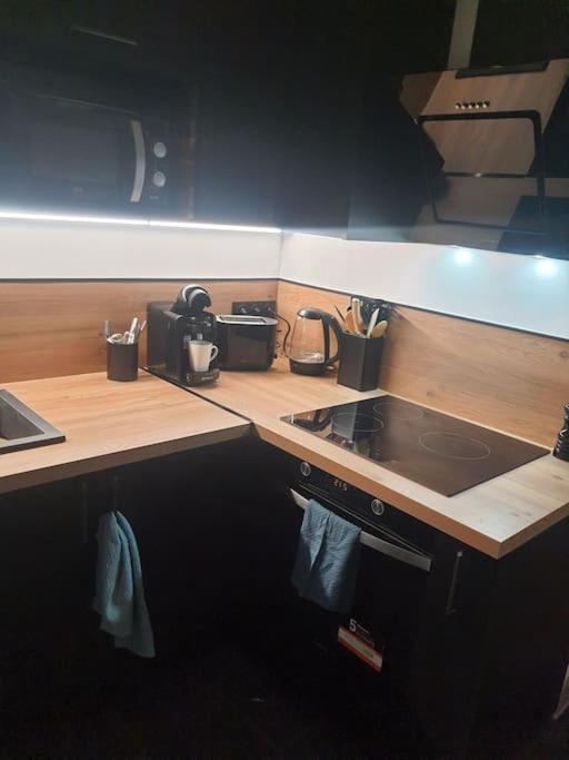 Superbe Appartement Avec Jacuzzi Et Exterieur 페르피냥 외부 사진