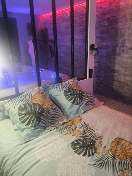 Superbe Appartement Avec Jacuzzi Et Exterieur 페르피냥 외부 사진