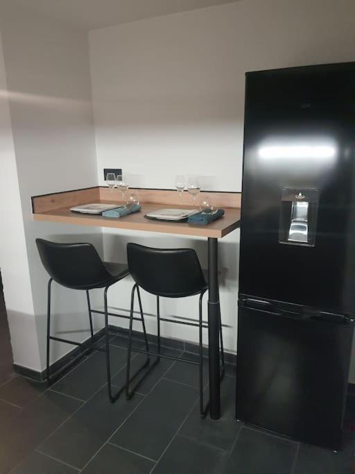Superbe Appartement Avec Jacuzzi Et Exterieur 페르피냥 외부 사진